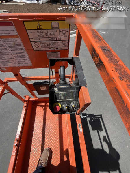 2022 JLG ES2632