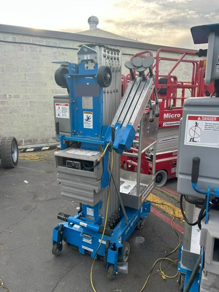 2019 GENIE AWP-30S