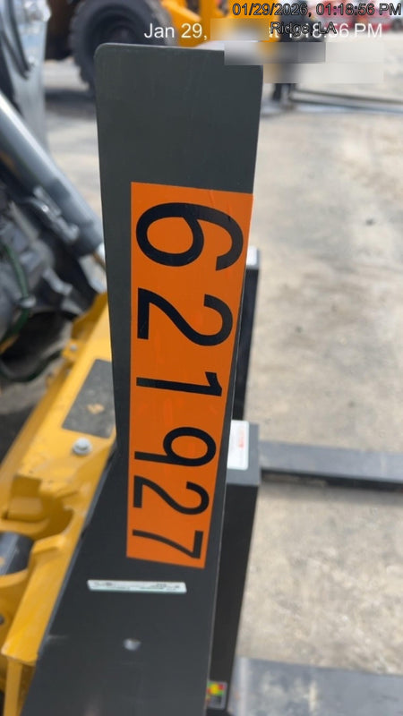 2025 ARROW MATERIAL HANDLING 48" Pallet Forks - Arrow