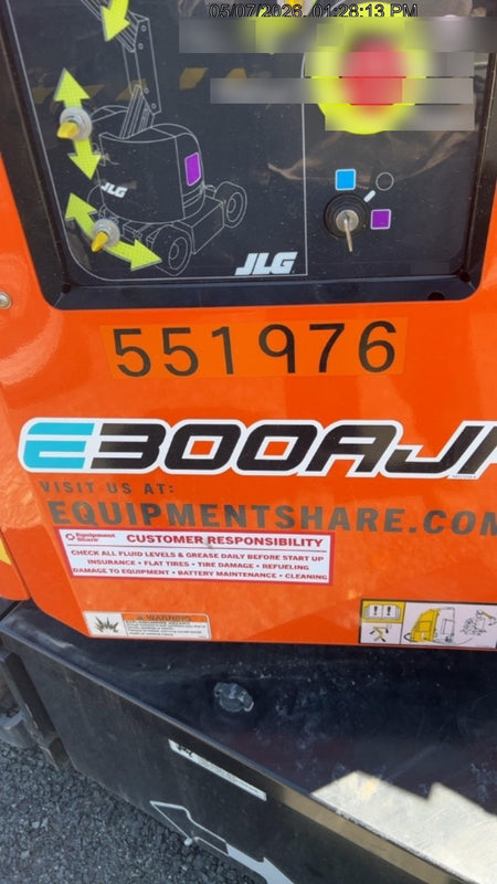 2025 JLG E300AJP