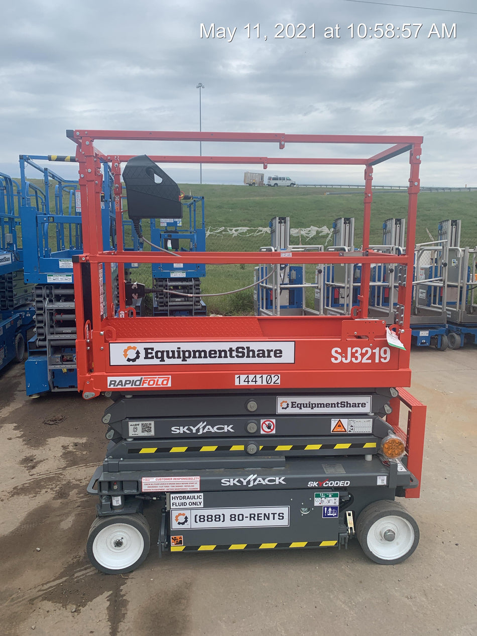 2021 SKYJACK SJ3219