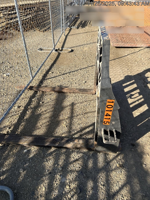 2020 PALADIN 48" Pallet Forks - Paladin