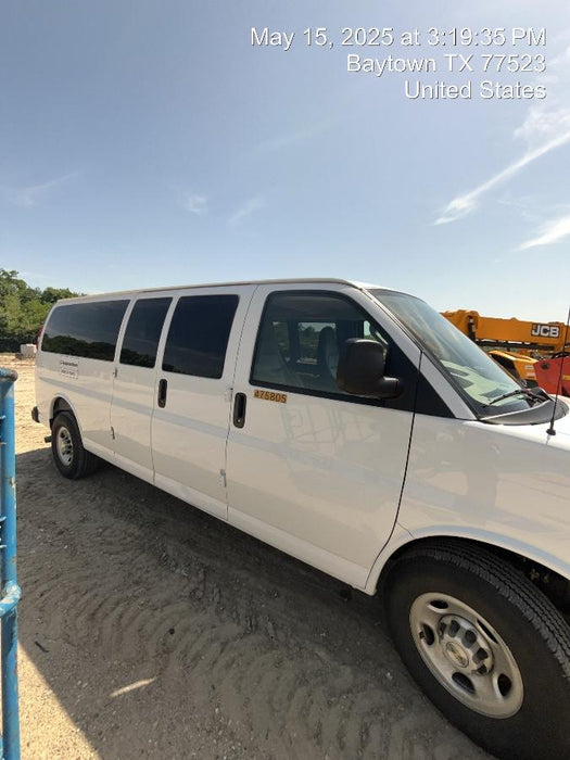 2025 CHEVROLET Express Van - Rental