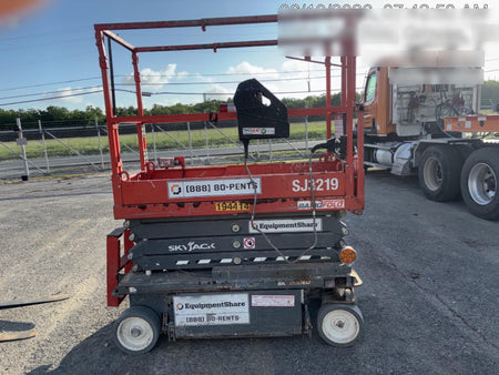 2021 SKYJACK SJ3219