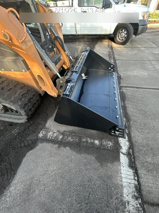 2025 EQUIPMENTSHARE 1006146 - 72" Smooth Bucket, CTL