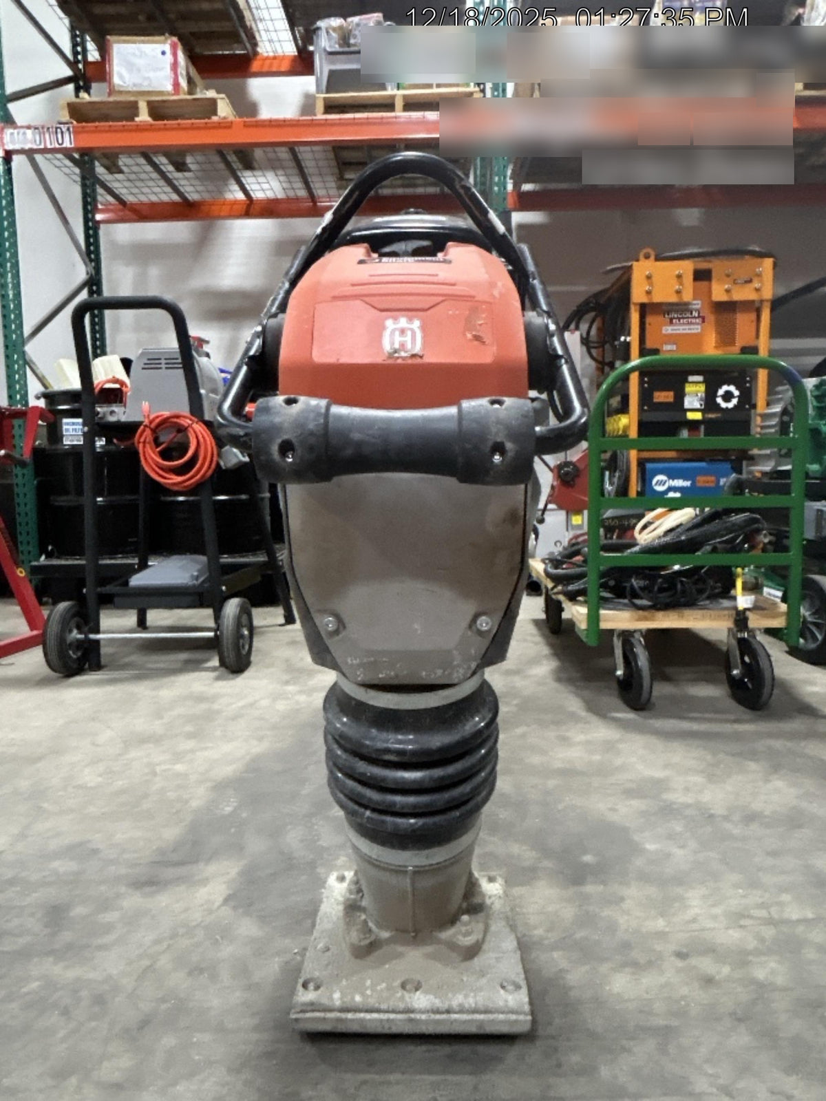 2025 HUSQVARNA LT6005