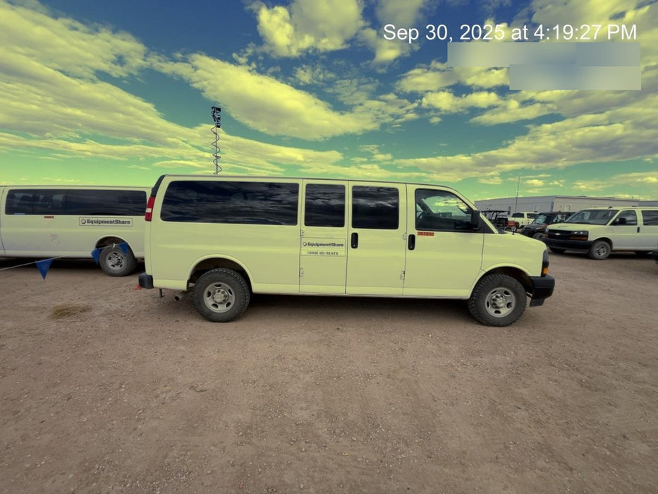 2023 CHEVROLET Express Van - Rental