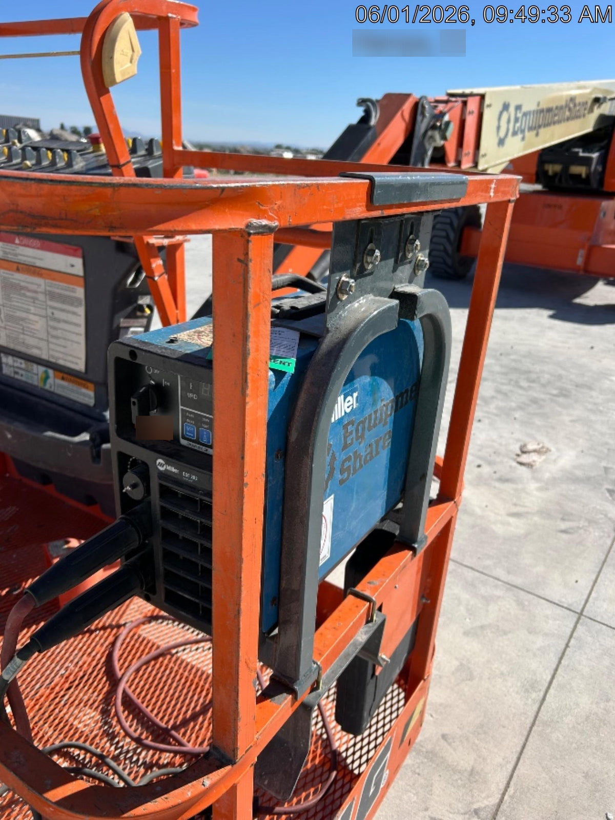 2025 MILLER ELECTRIC CST-282