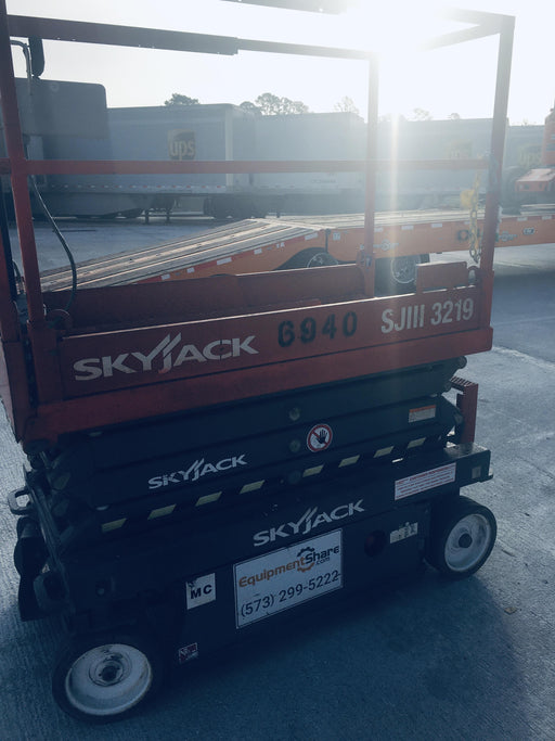 2018 SKYJACK SJIII-3219