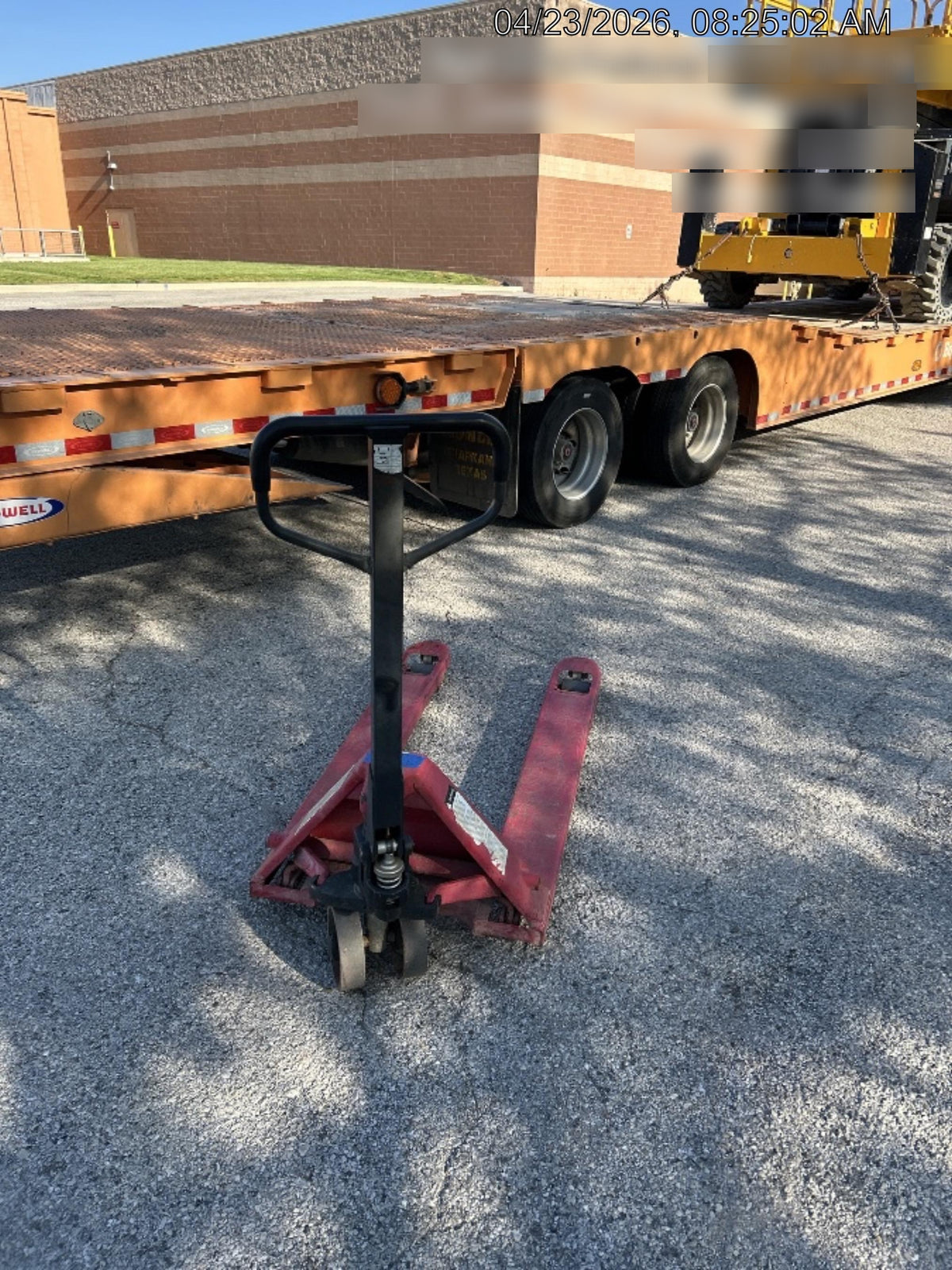 2022 DAYTON 5500 lb Pallet Jack