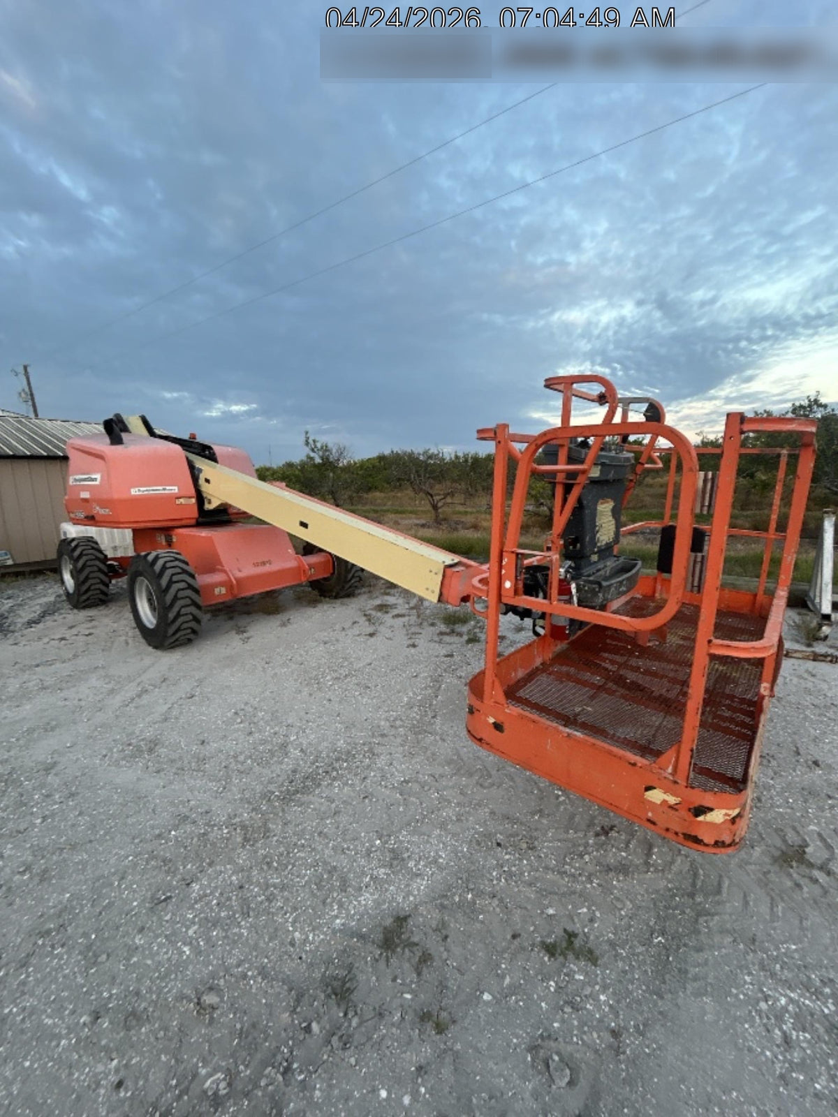 2021 JLG 400S