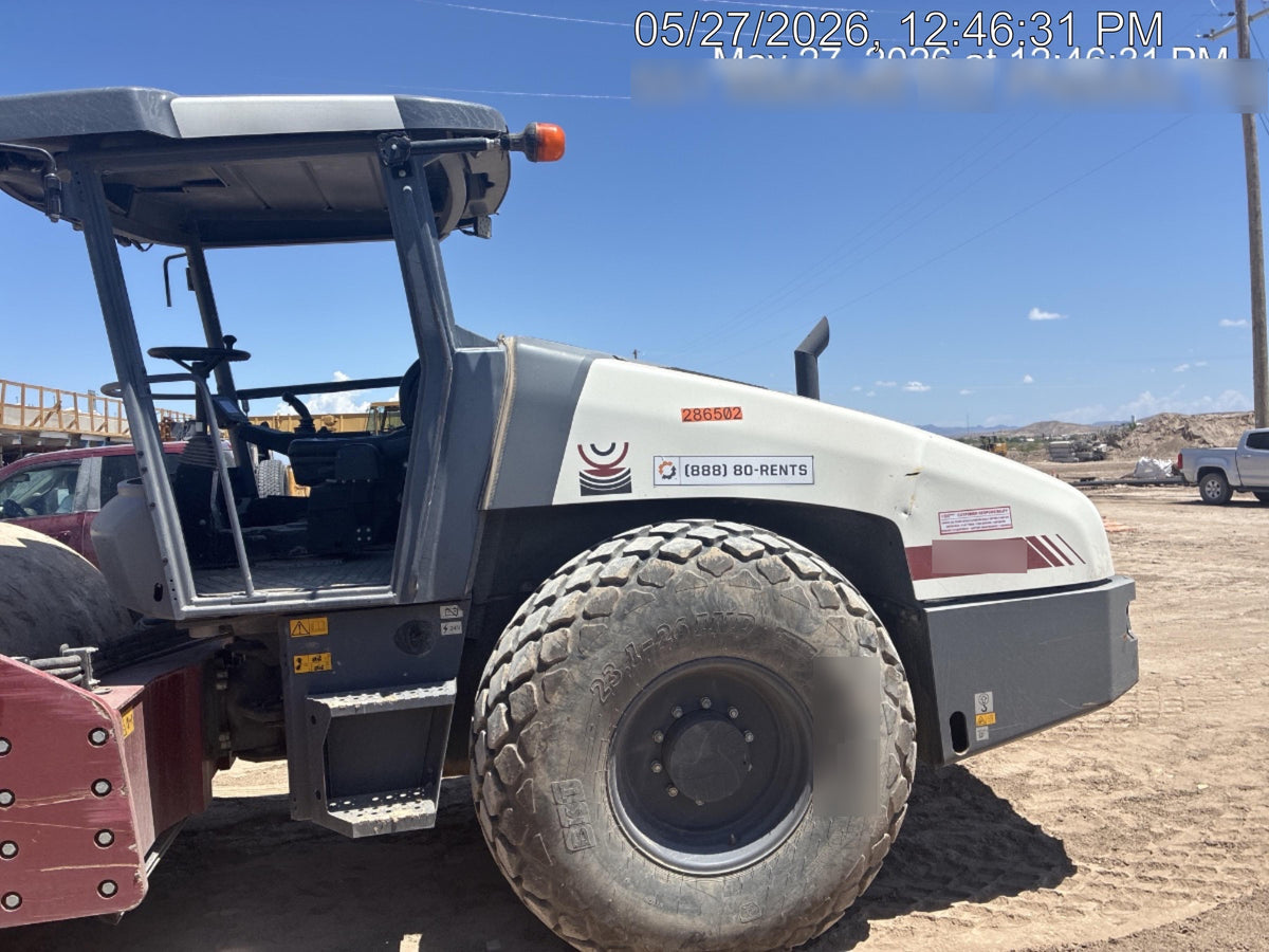 2023 DYNAPAC CA2500D