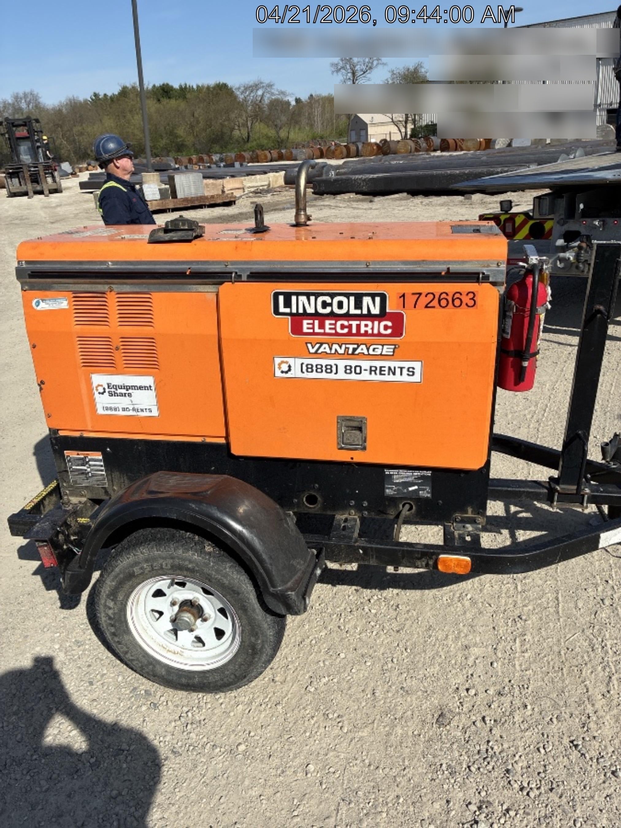 2021 Lincoln Electric Vantage 322 Vantage 322 Ready Pak 3 w/ Decals, ORANGE (includes trailer, cable rack, fender light kit) NO Telematics