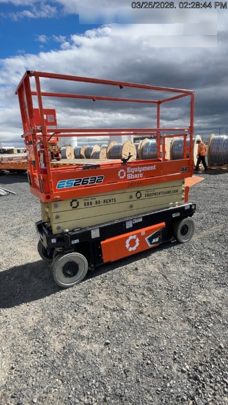 2022 JLG ES2632