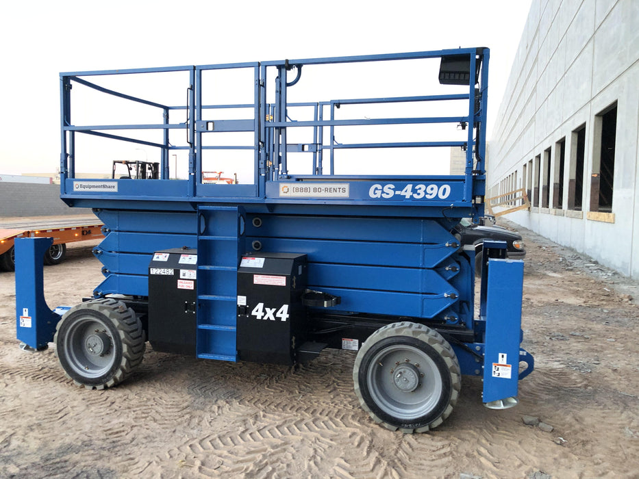 2020 GENIE GS-4390 RT