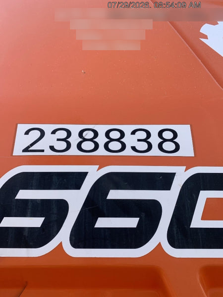 2022 JLG 660SJ