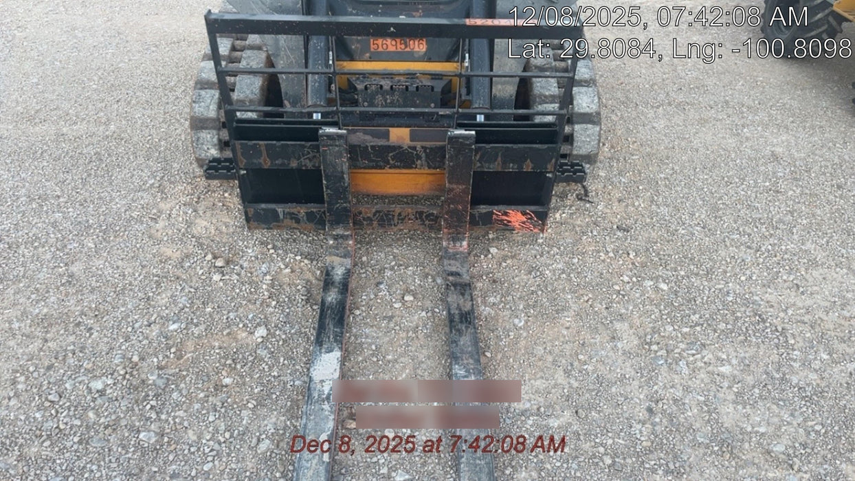 2025 ARROW MATERIAL HANDLING 60" Pallet Forks - Arrow