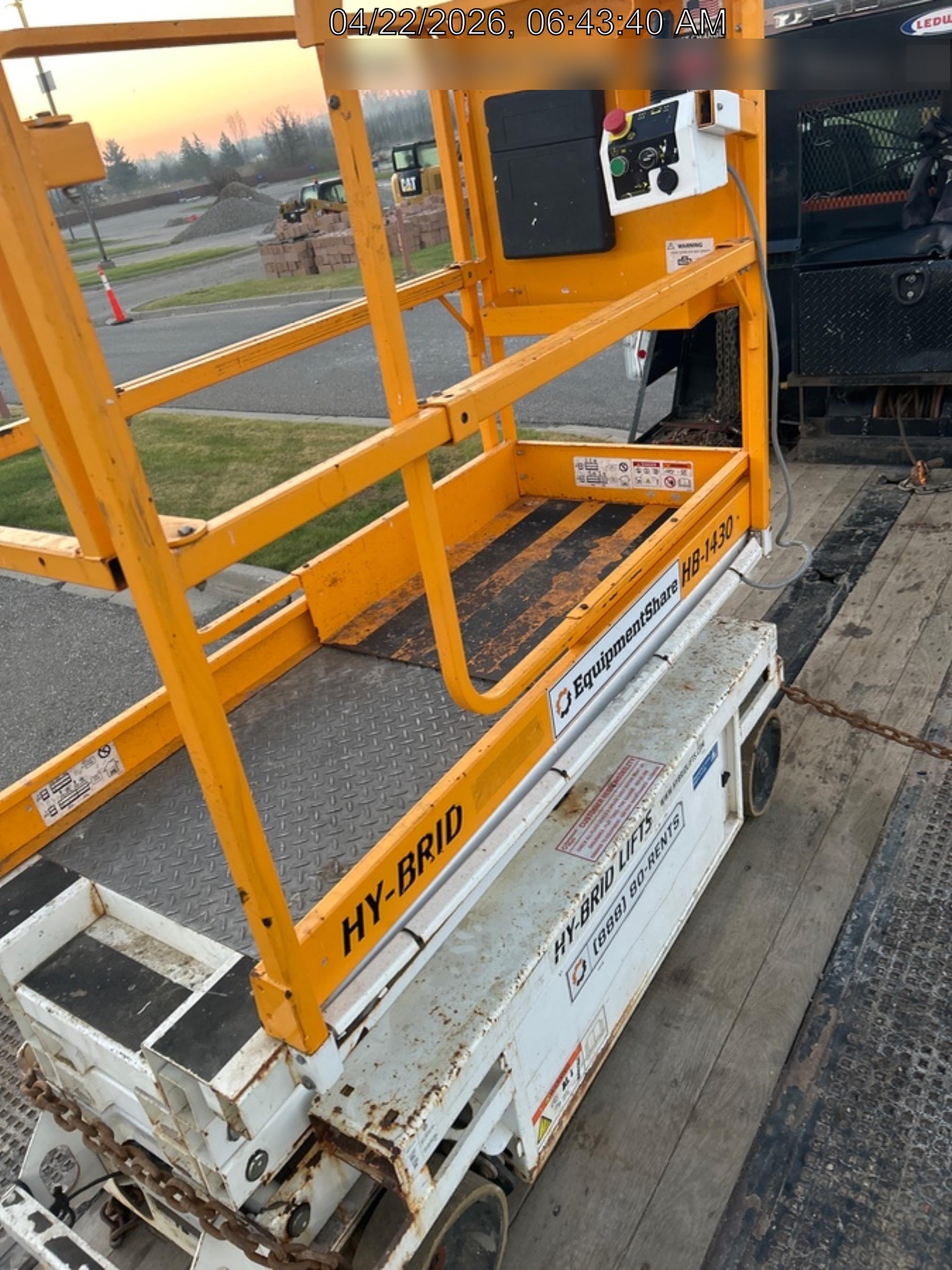 Custom Equipment HB-1430 <ul>
 <li>Hy-Brid Scissor Lift</li>
  <li>Platform capacity up to 670 lbs.</li>
  <li>Working height up to 20 ft</li>
  <li>Weighs under 1,700 lbs.</li>
  <li>Non-marking wheels </li>
</ul>