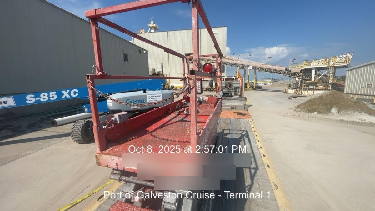 2018 Skyjack SJIII-3226 Skyjack SJIII3226 Scissor Lift w/Trojan Batteries
