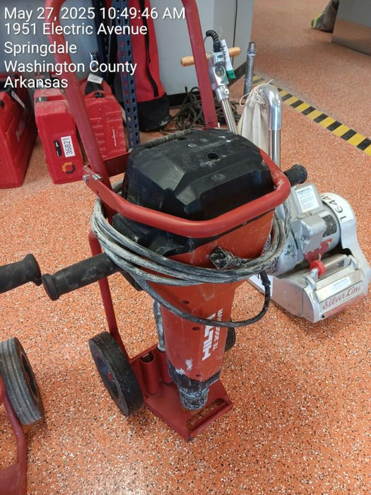 2025 HILTI TE 3000-AVR