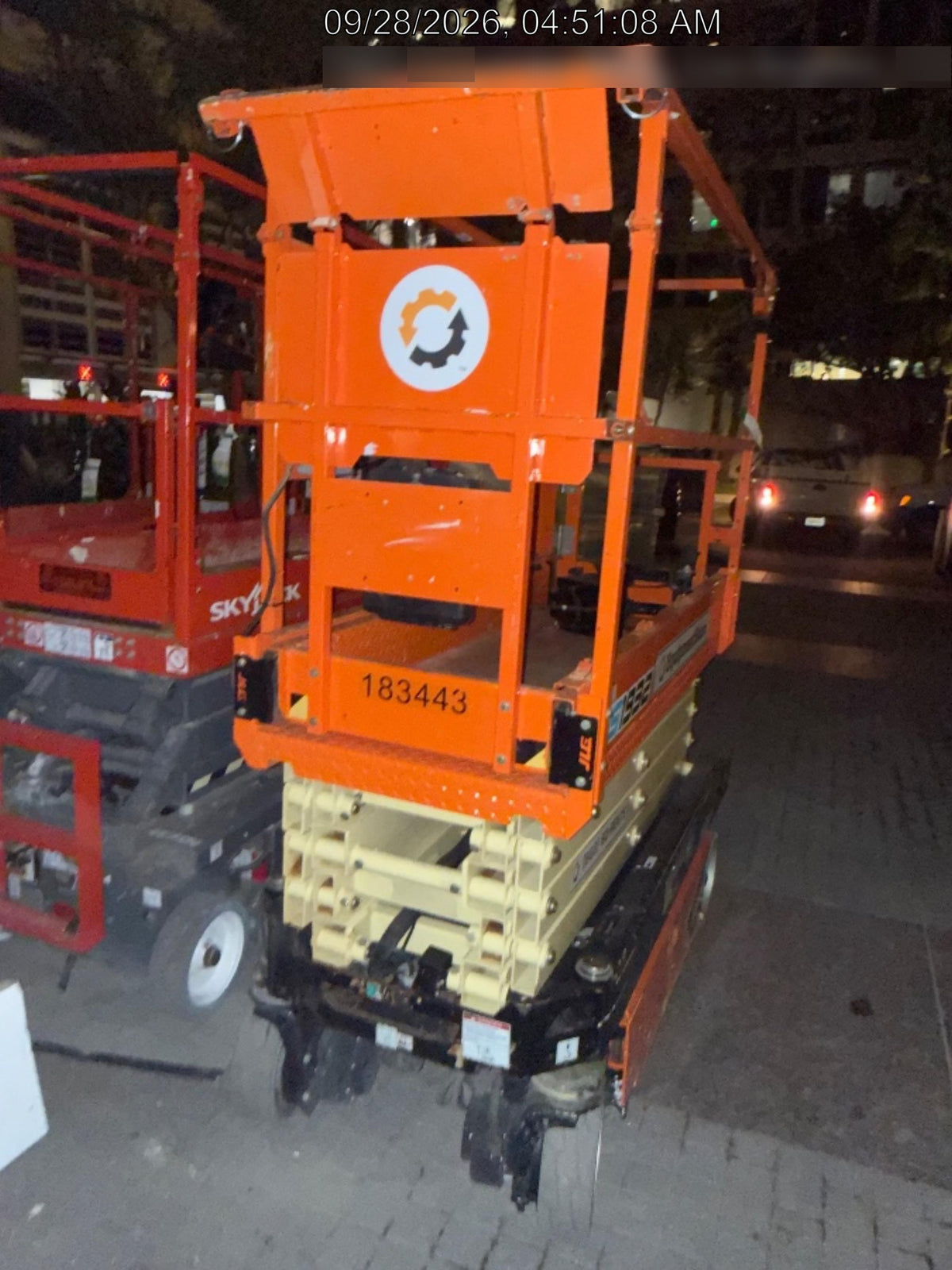 2021 JLG ES1932