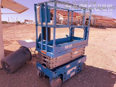 2020 Genie GS-1930 Solid Non Marking Tires, Beacon, Folding rails with half height swing gate, 800W Inverter