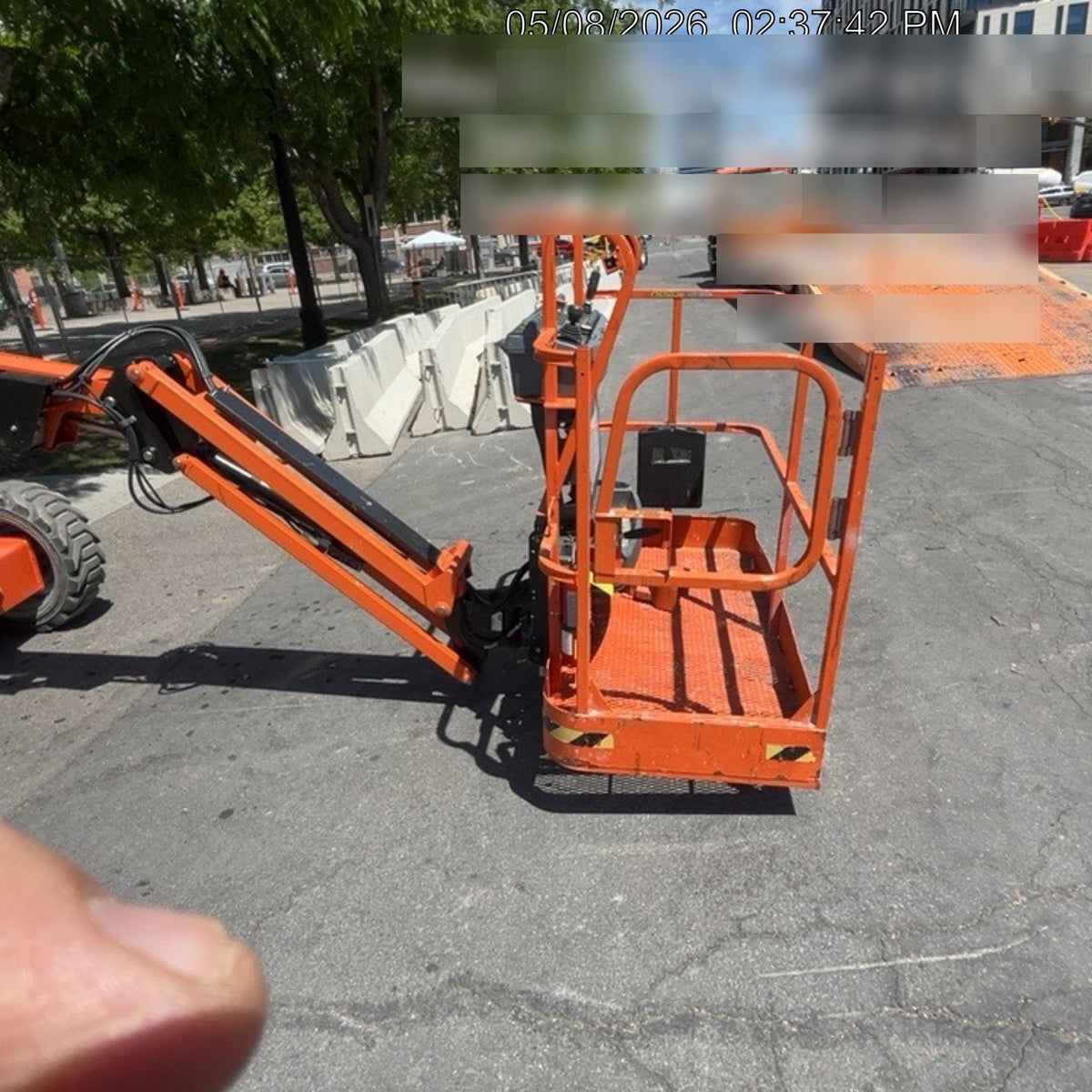 2022 JLG 340AJ