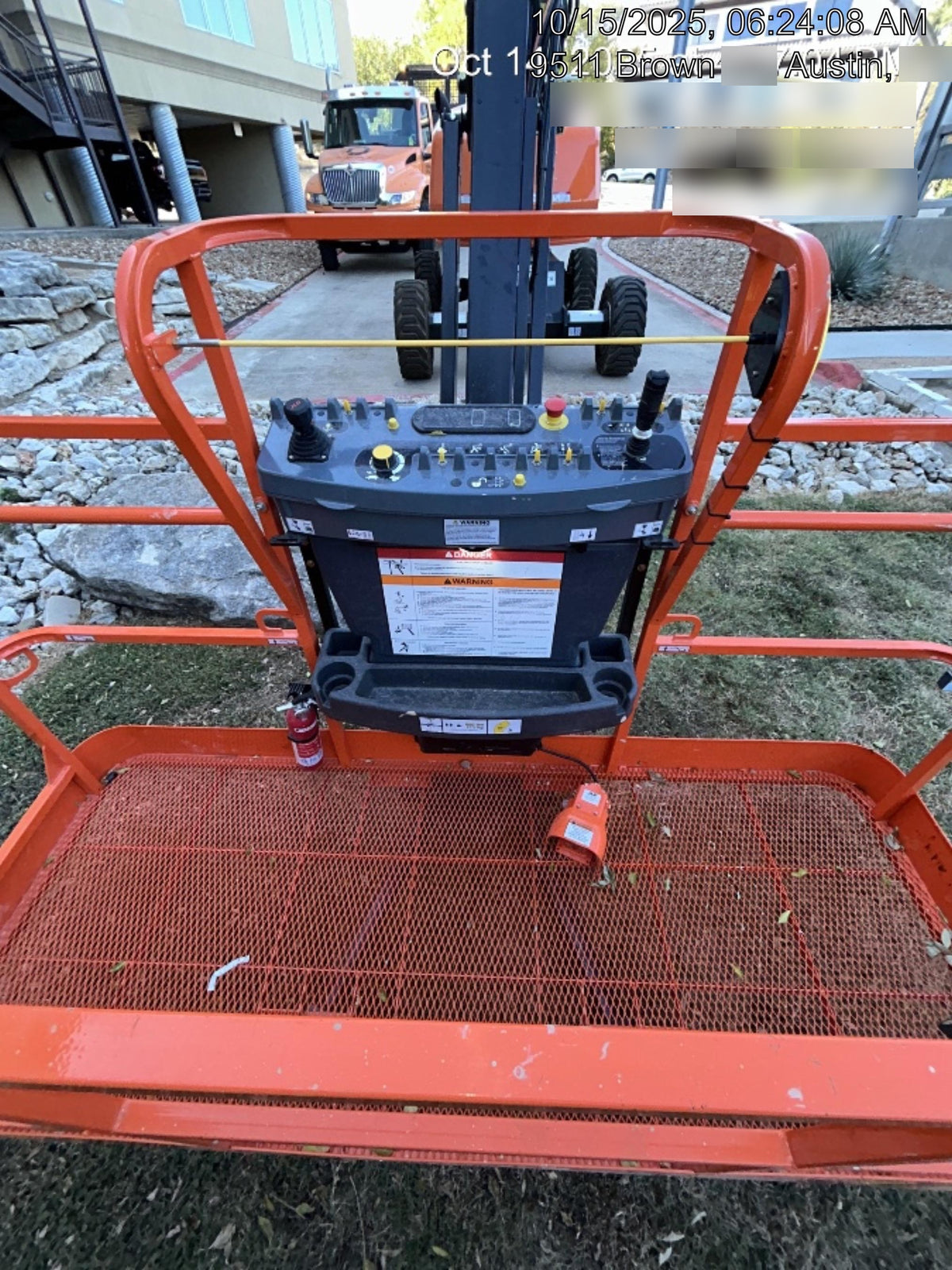 2025 JLG 460SJ