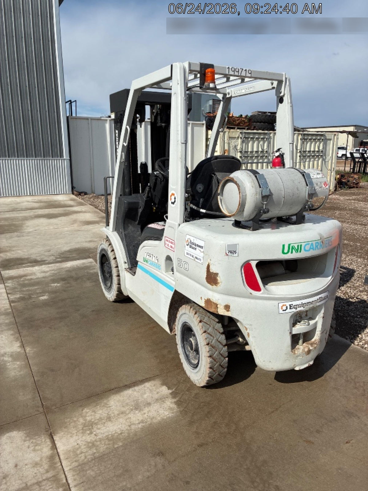 2022 UNICARRIER MUG1F2A30DV QUAD