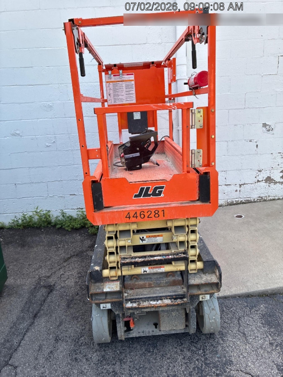 2024 JLG ES1932