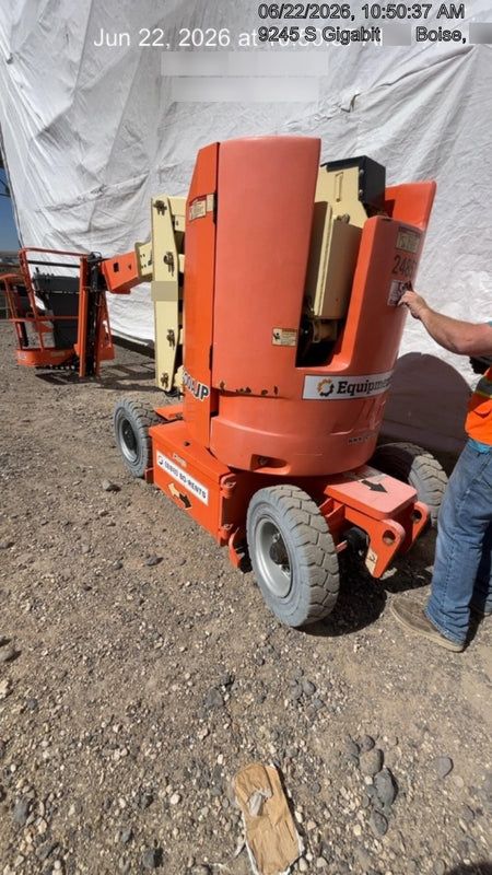 2019 JLG E300AJP