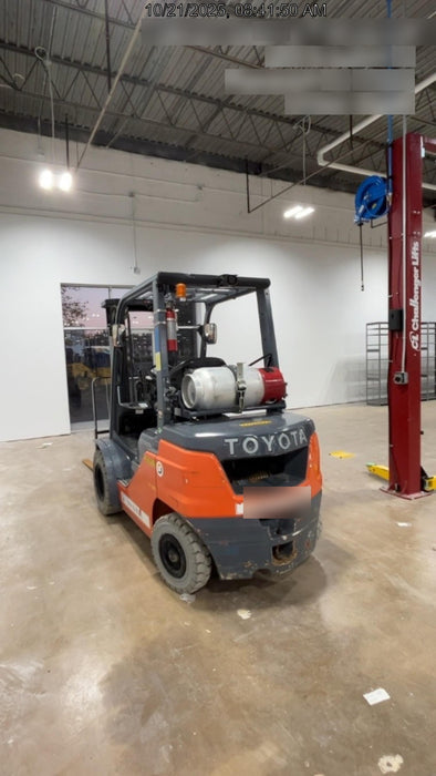 2022 TOYOTA 50-8FGU25