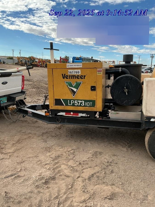 2021 Vac-Tron LP573XDT T4 Koehler Diesel Engine, 500 Gallon Debris Tank, x2 100 Gallon Water Tanks