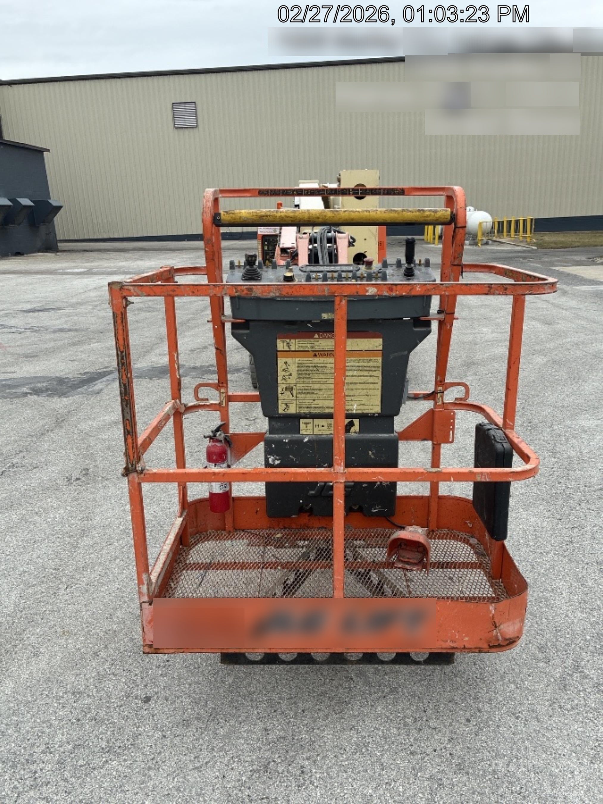 2019 JLG E400AJPN