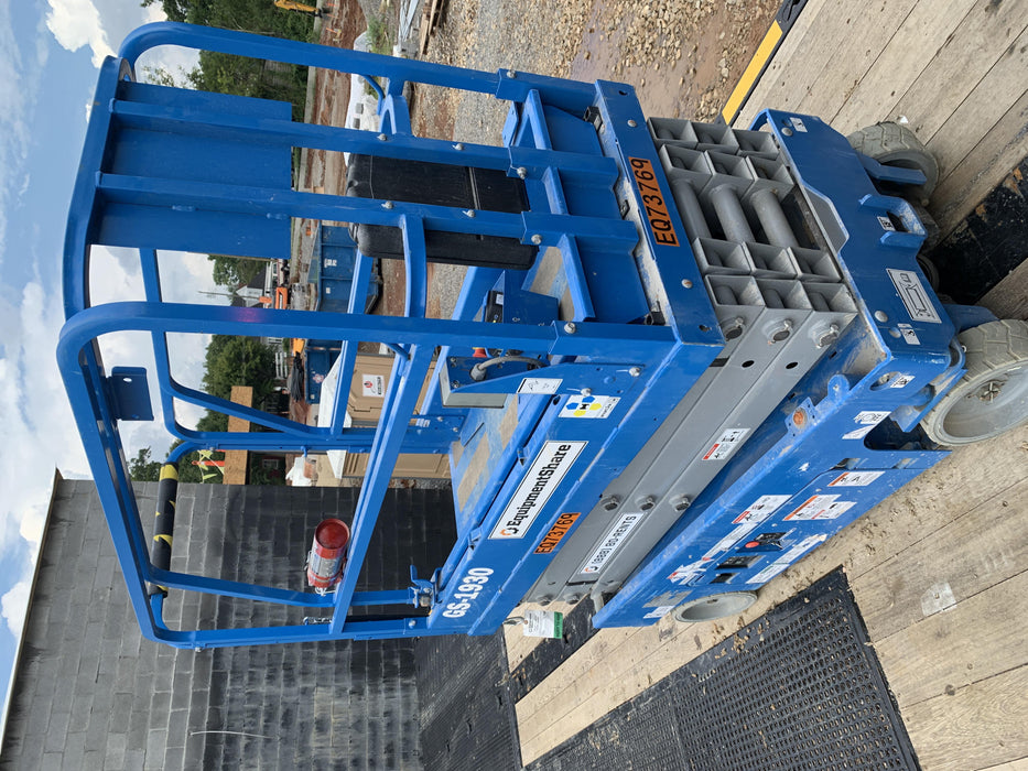 2020 Genie GS-1930 Fixed rails with chain entry gate - Pre A92.20