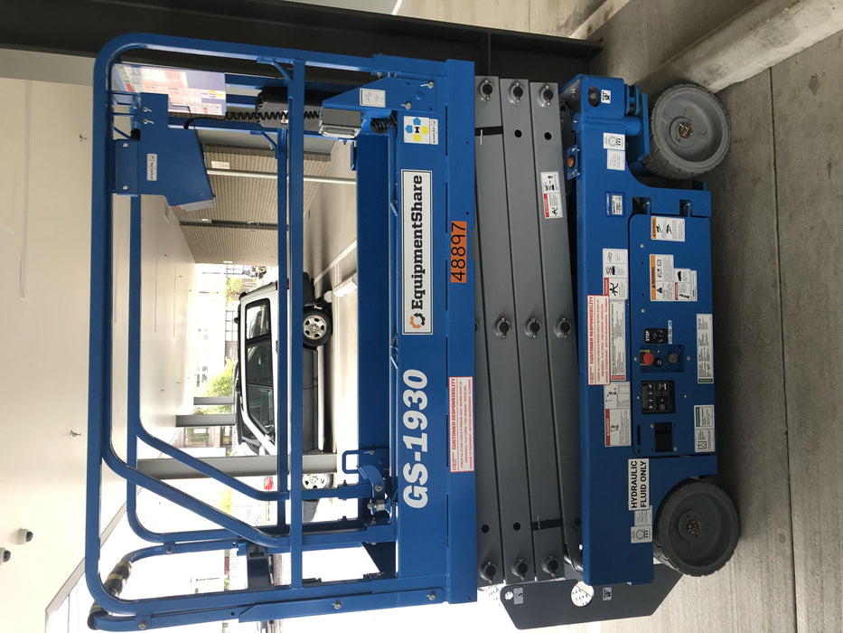 2019 Genie GS-1930 Half Height Swing Gate, 800W Inverter