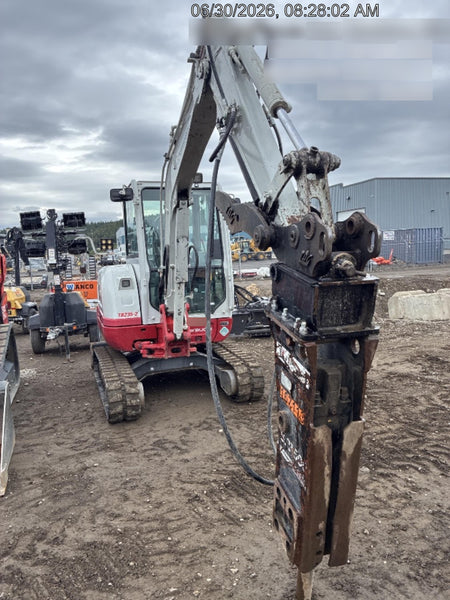 2021 TAKEUCHI TB235-2CR
