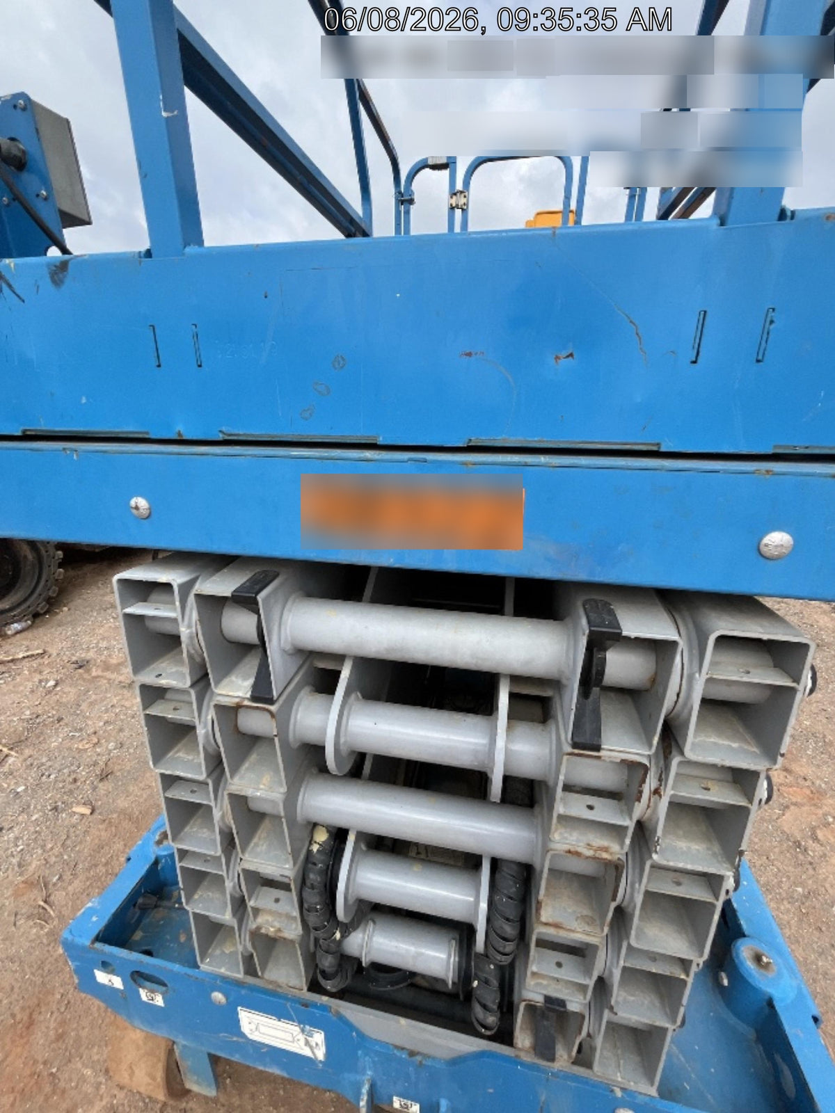 2018 GENIE GS-4047