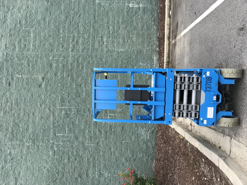 2020 Genie GS-1930 Fixed rails with chain entry gate - Pre A92.20