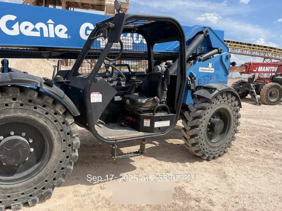 2018 GENIE GTH-1056