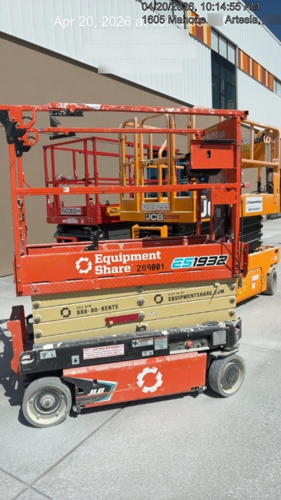 2022 JLG ES1932