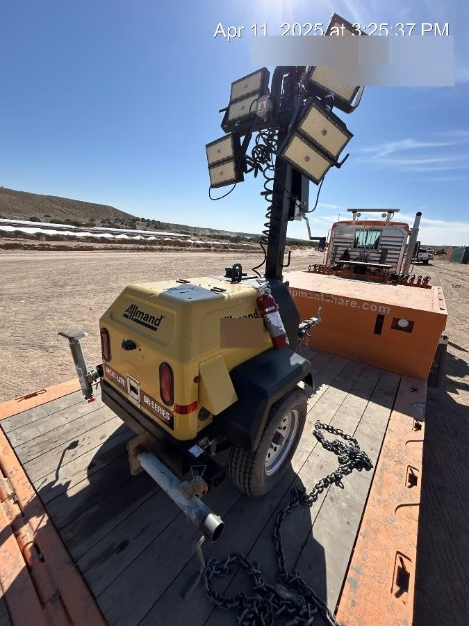 Allmand NLV3GR (4) LED Light Fixture 350W, 23' Vertical Mast, 3kW Prime, Towable, Deep Sea L401, Leveling Jacks, Yanmar T4F 5.8hp