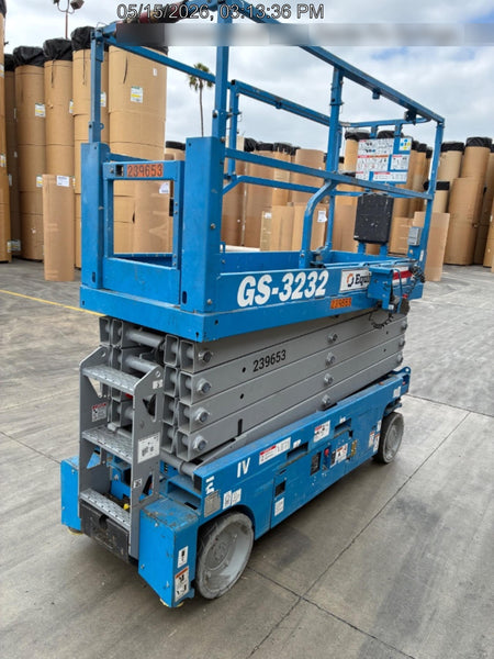 2022 GENIE GS-3232