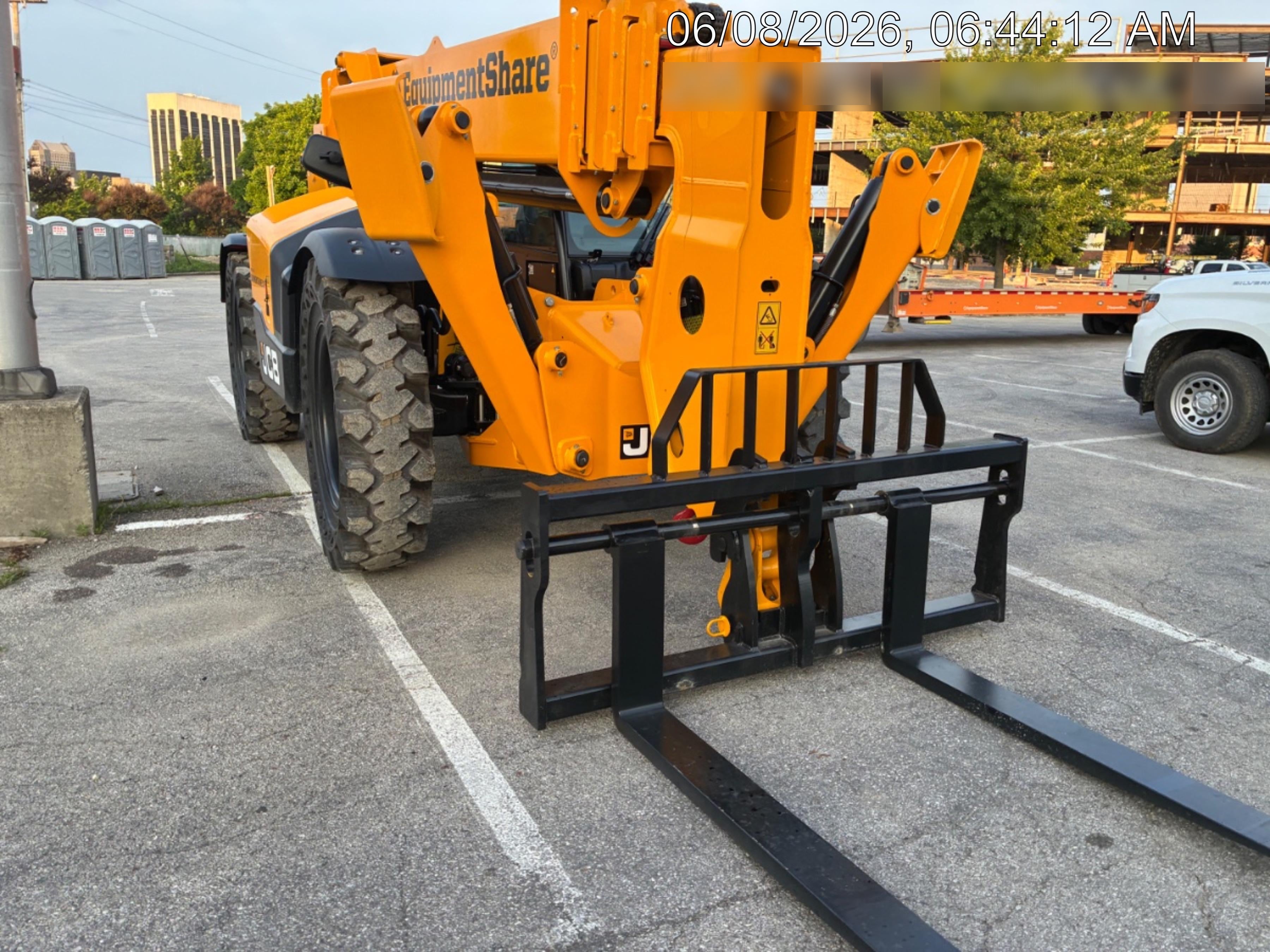 2026 JCB 512-56