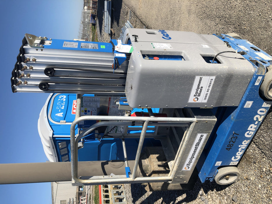 2019 GENIE GR-20