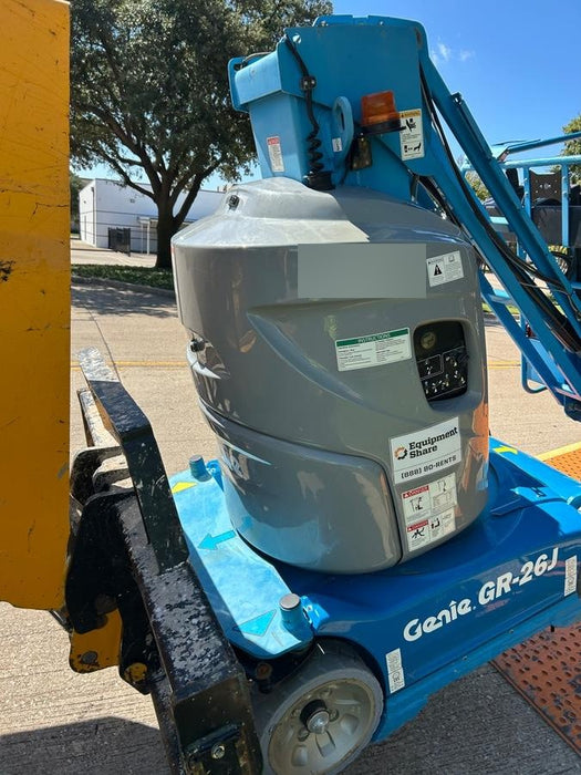 2019 GENIE GR-26J