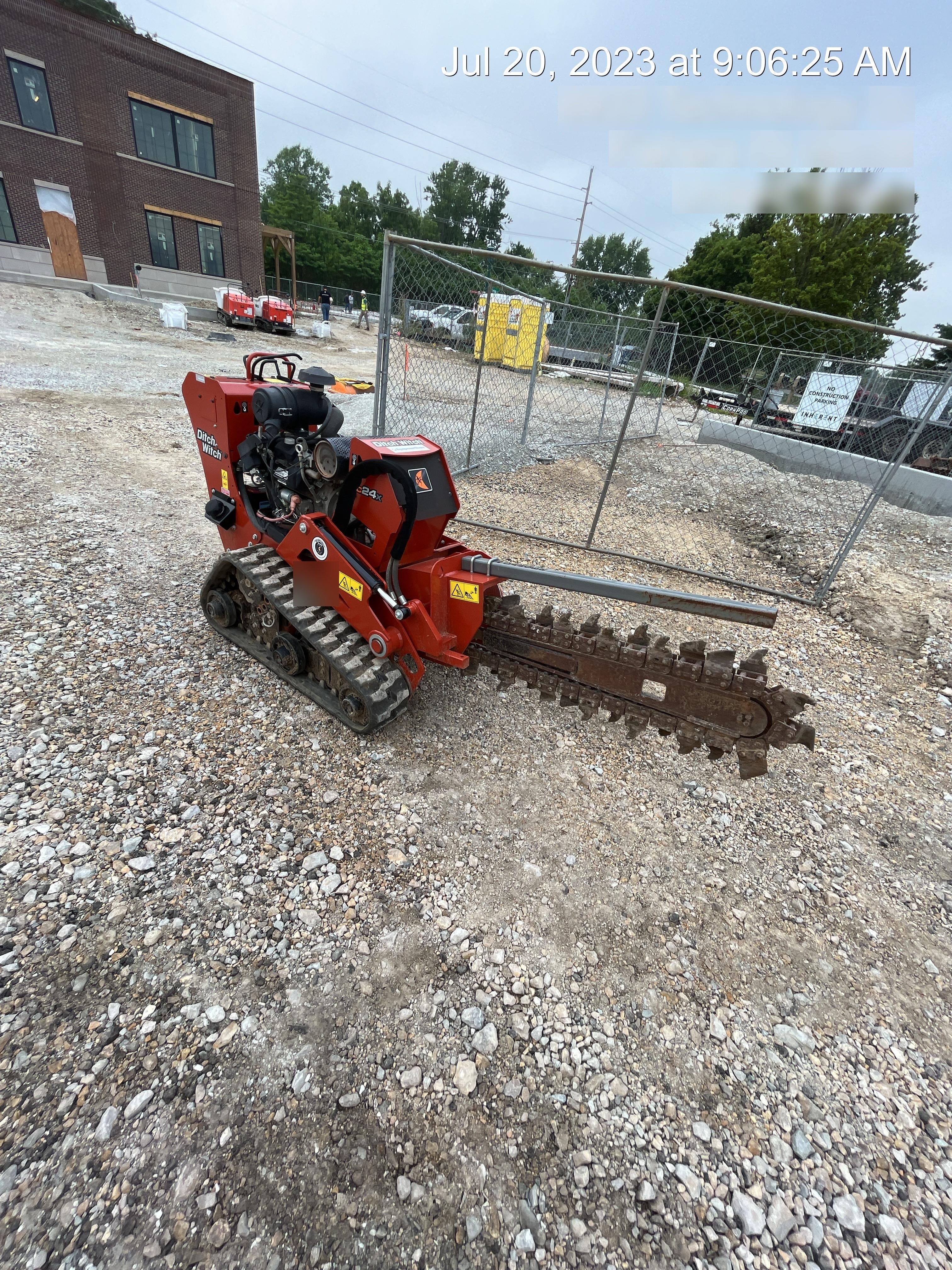 2020 DITCH WITCH C24XA