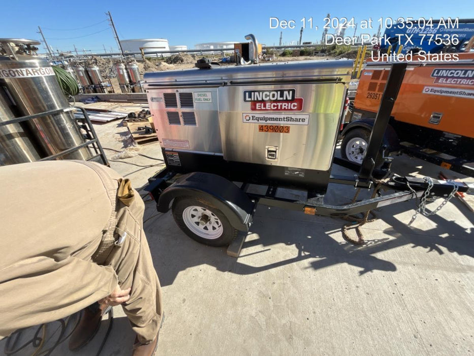 2024 Lincoln Electric LE400 Kubota V1505, Trlr, Cable Rack, Light Kit, ES Decals, T3