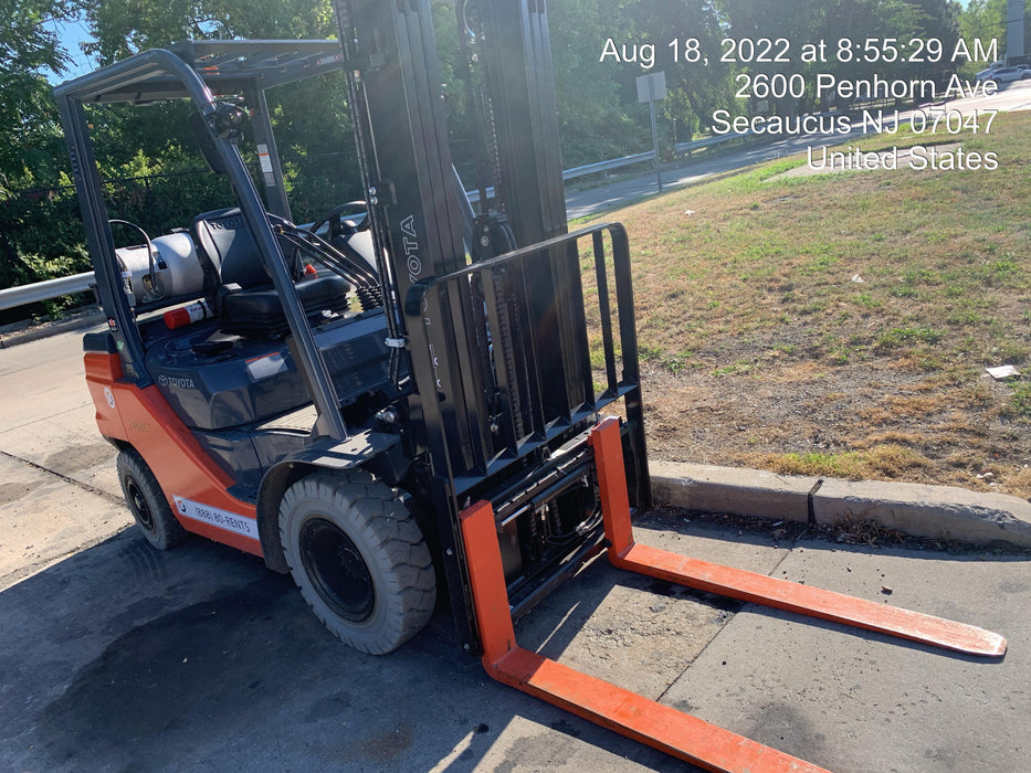 2022 TOYOTA 50-8FGU25