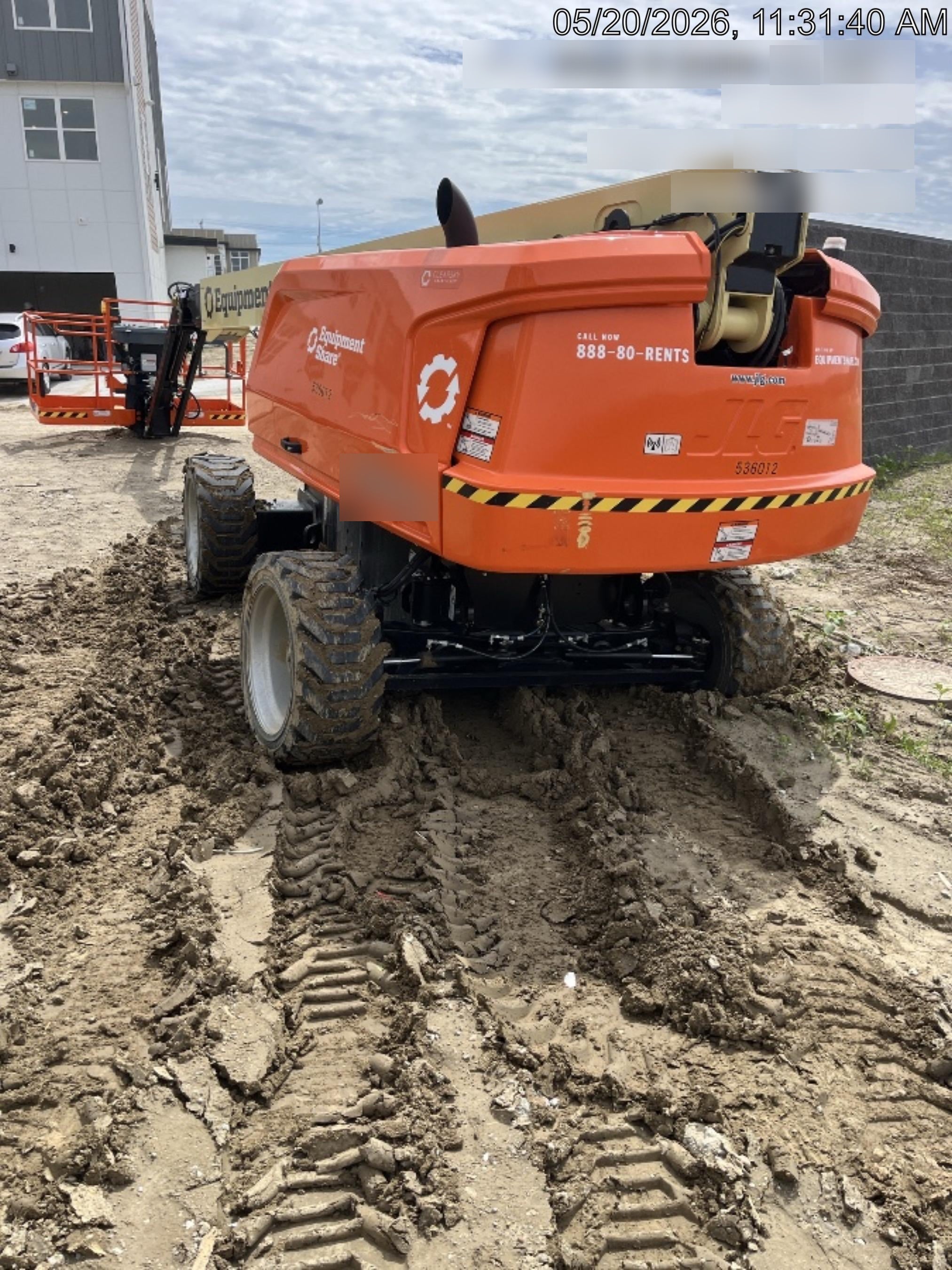 2025 JLG 660SJ